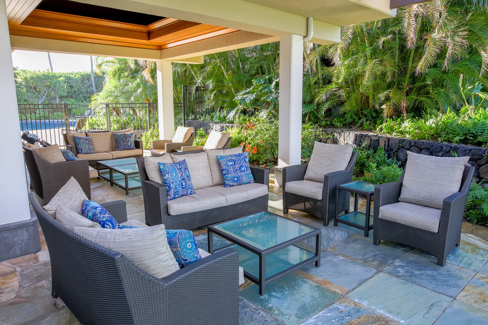 Fun in the Sun House - Image 43