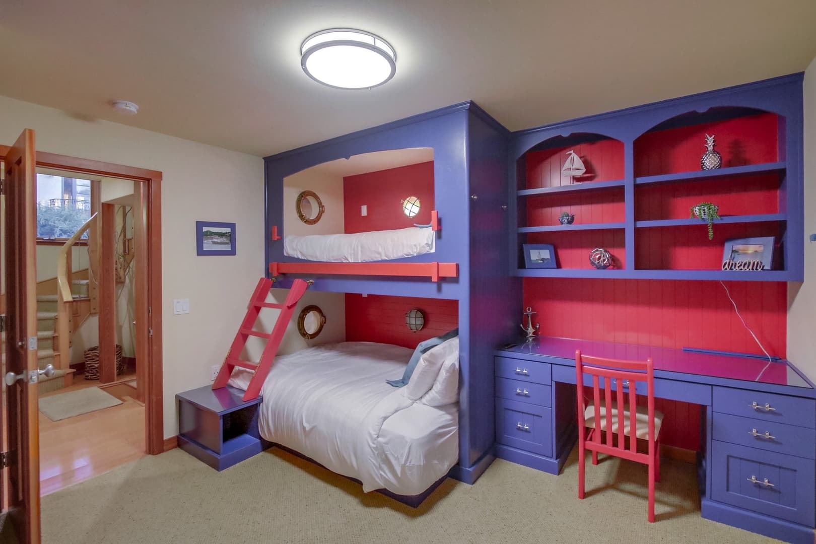 Tidewater House - Image 19