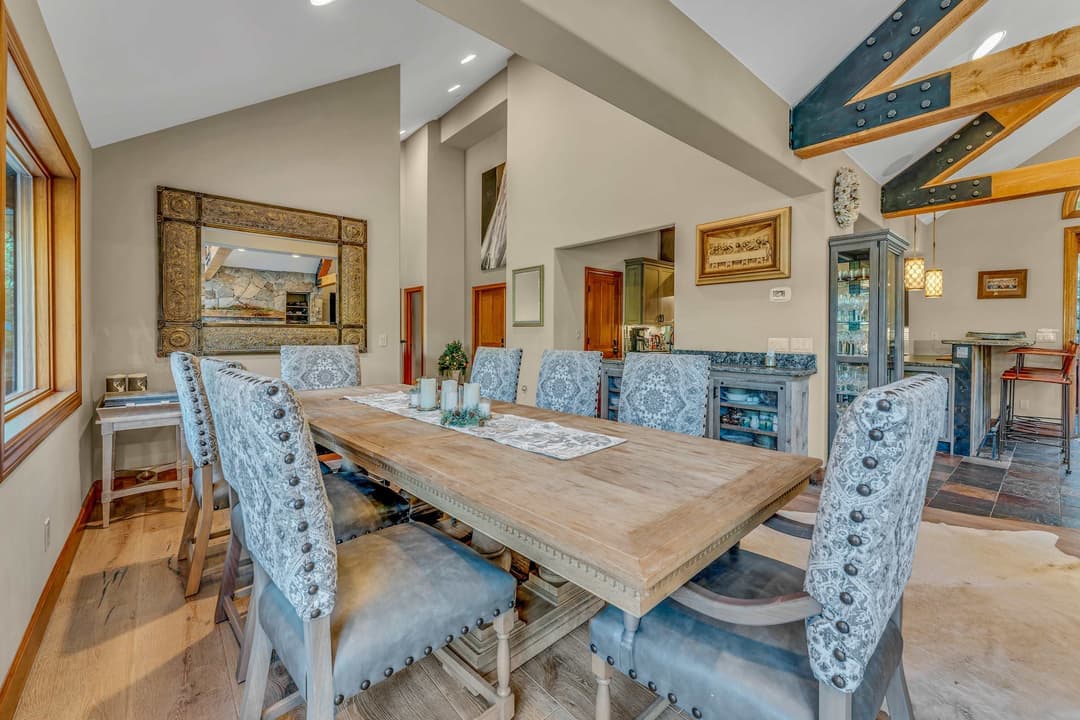 Olympic Valley Getaway - Image 11