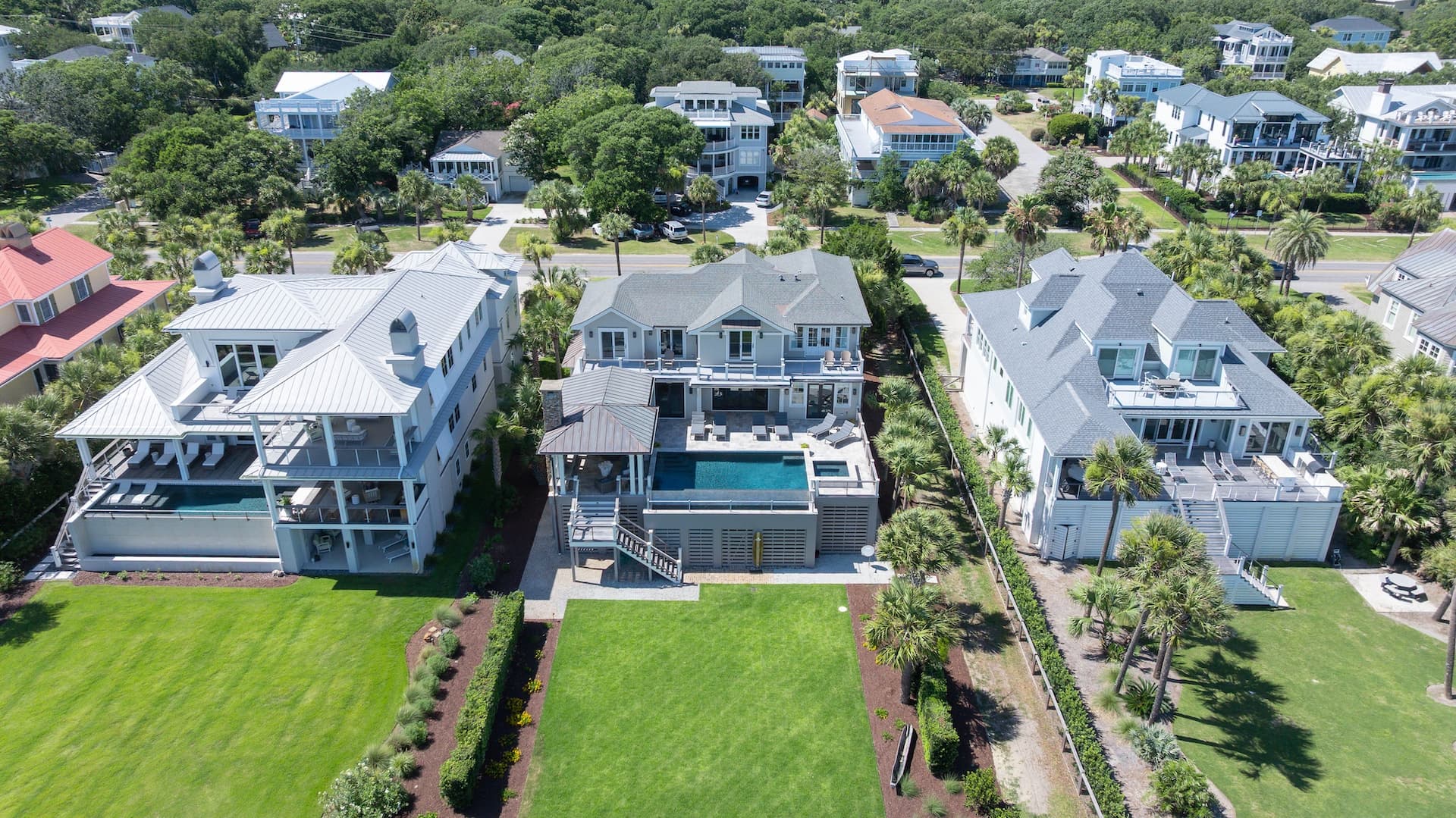 Beach Shelter - Image 99