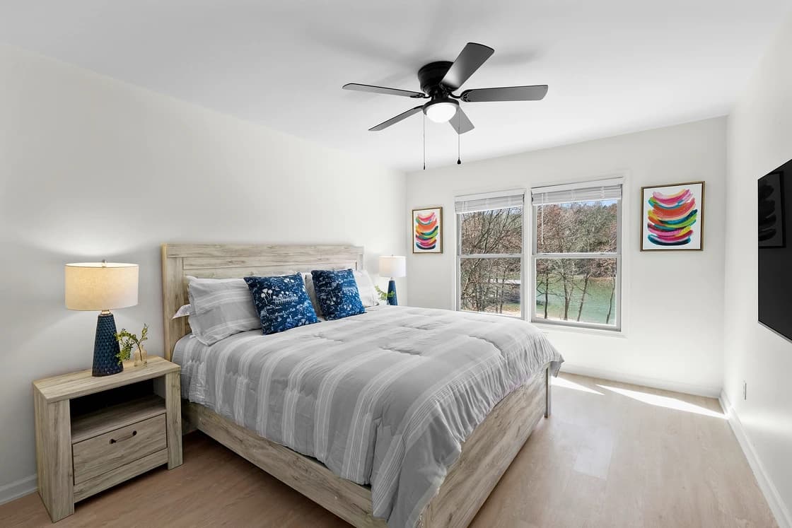 Knotty Pines - Image 42