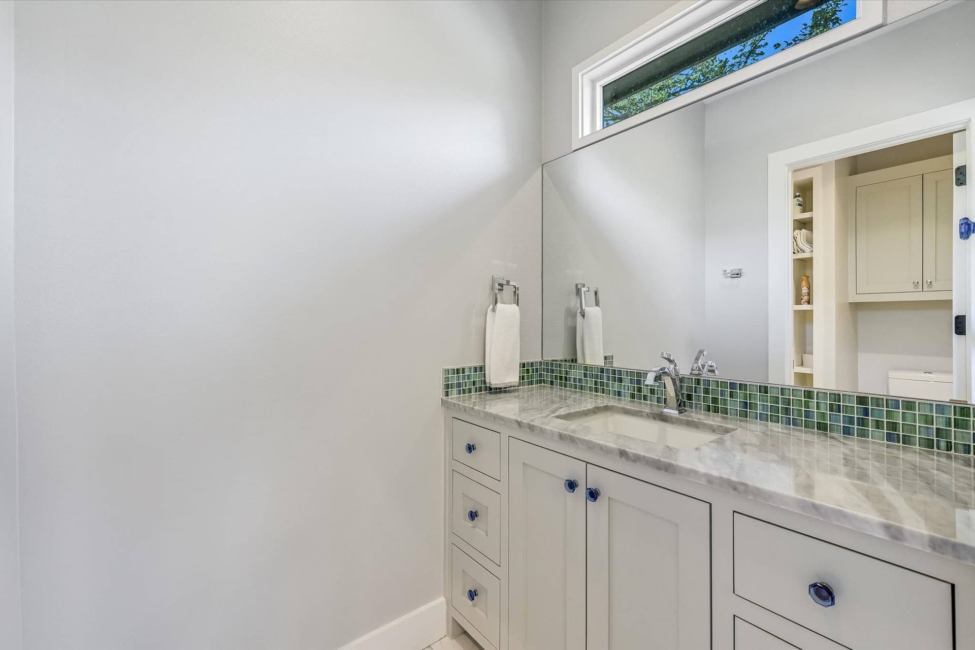 Austin Metro - Image 27