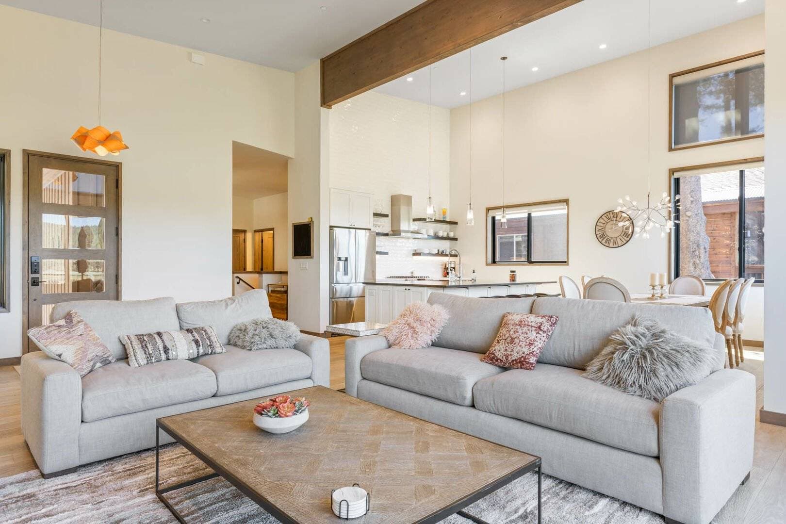 Meadowlark in Tahoe Donner - Image 9