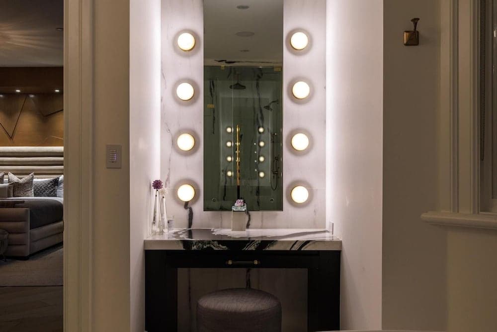 Gardner Modern - Image 26