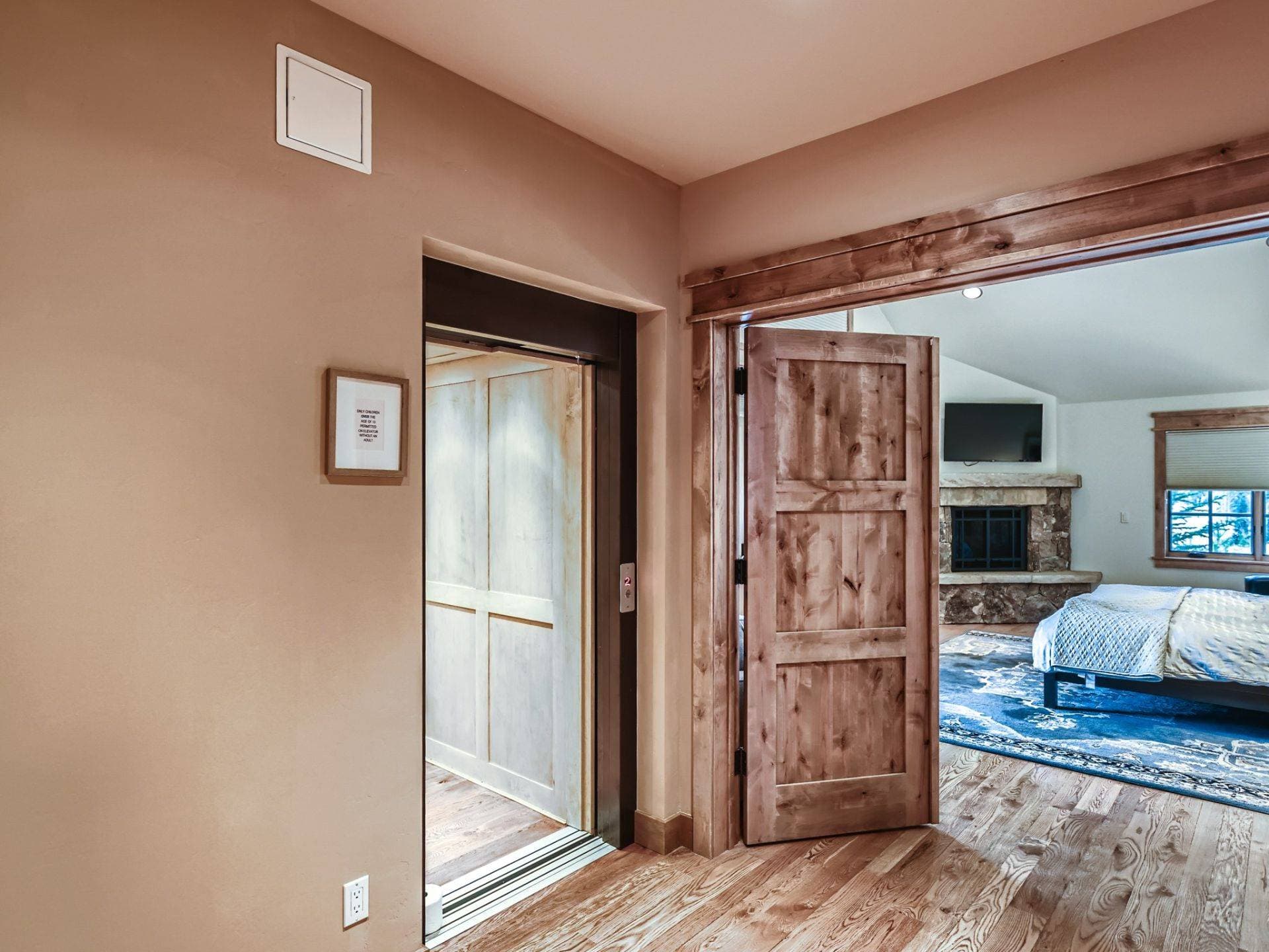 Aspen Grove Chalet - Image 11