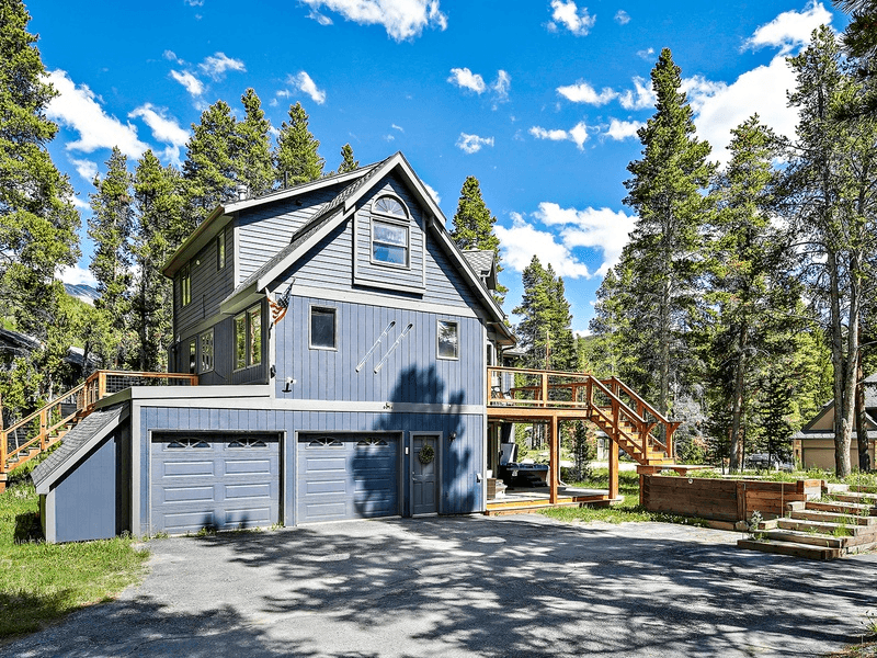 Sapphire Chalet - Image 38