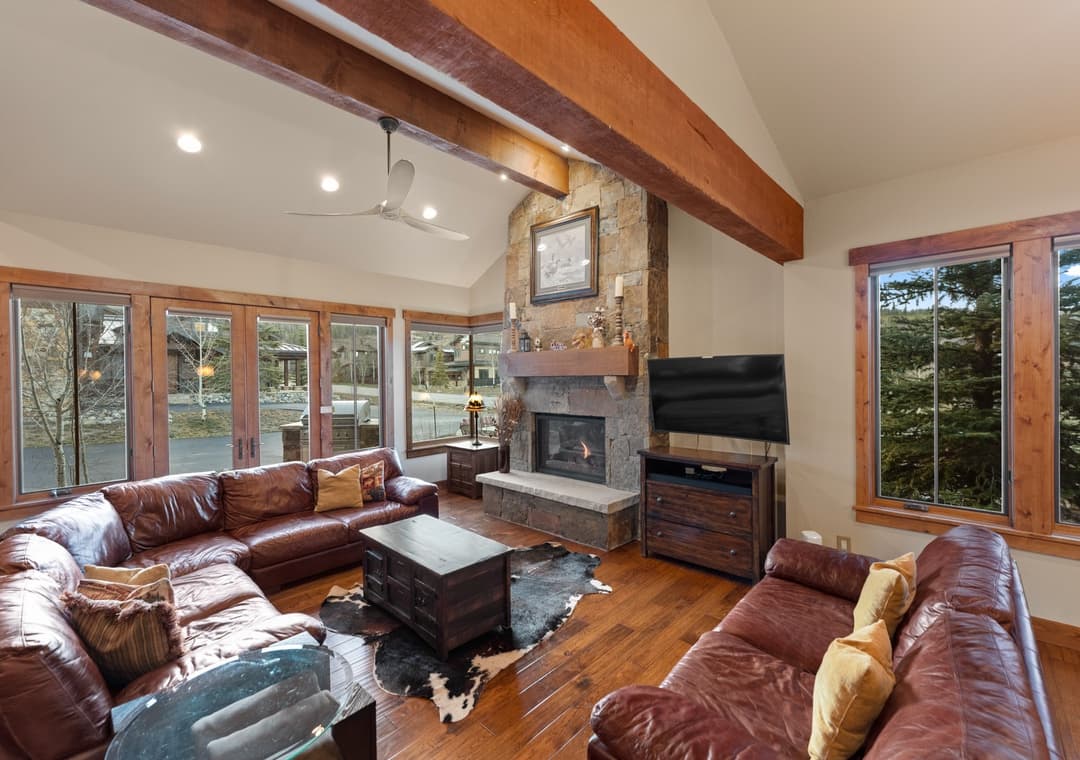 Shores Lane - Image 1