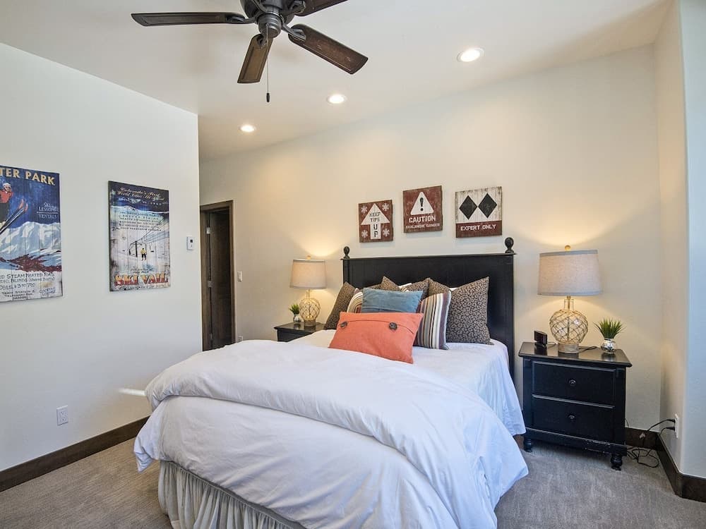 Glacier Court #1854A - Image 15