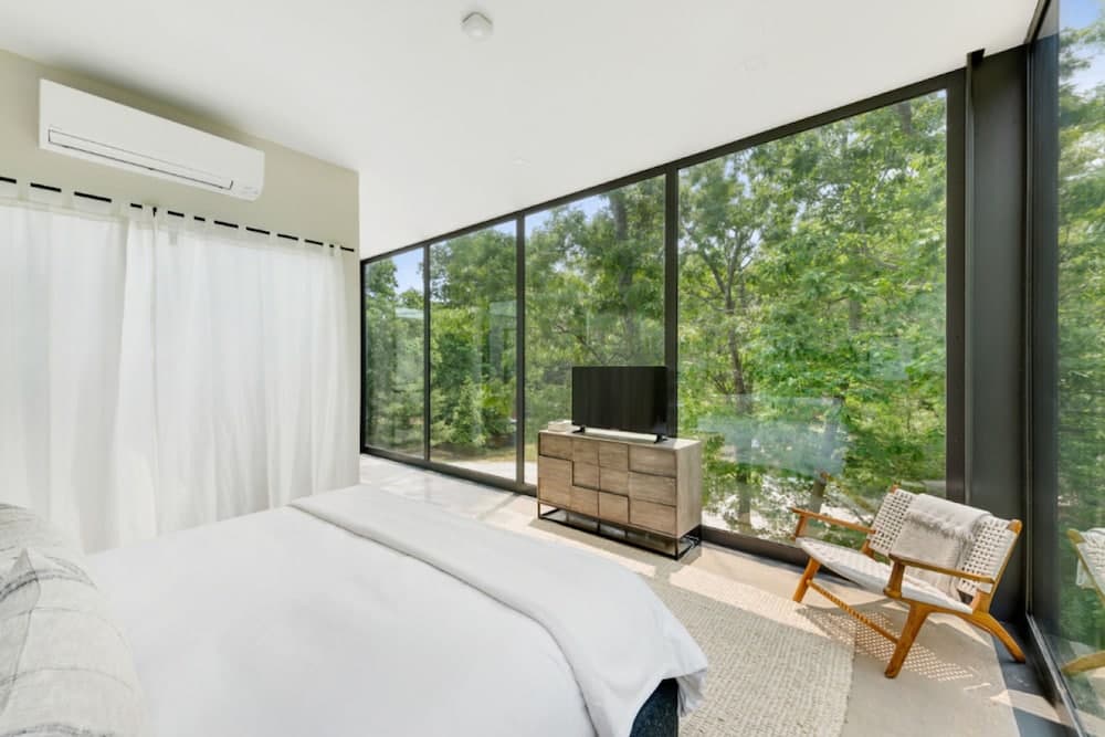 Glass Villa East Hampton - Image 3