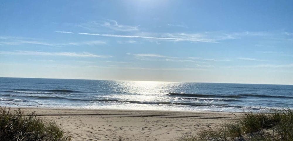 Glass Villa East Hampton - Image 75