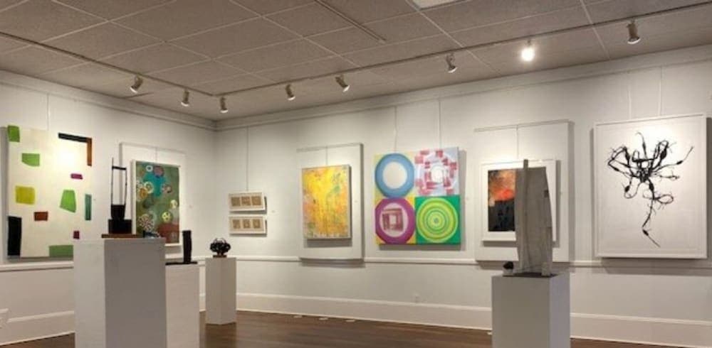 Glass Villa East Hampton - Image 98