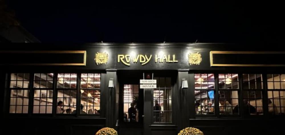 Glass Villa East Hampton - Image 100