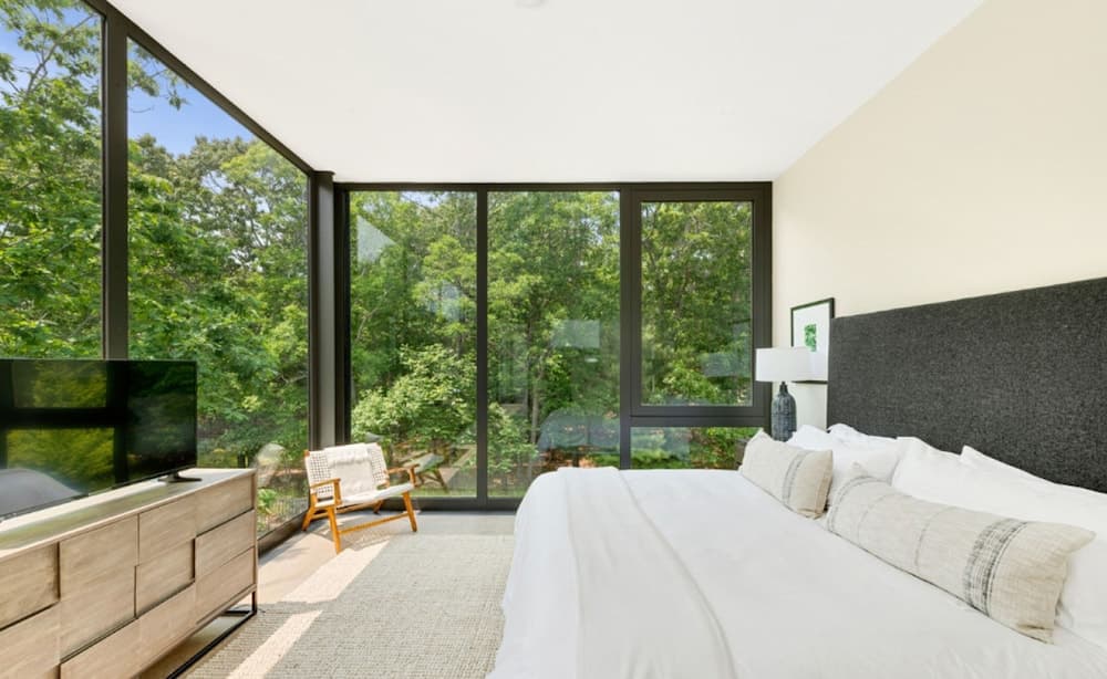 Glass Villa East Hampton - Image 9