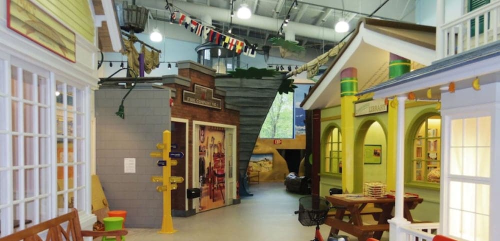 Glass Villa East Hampton - Image 80