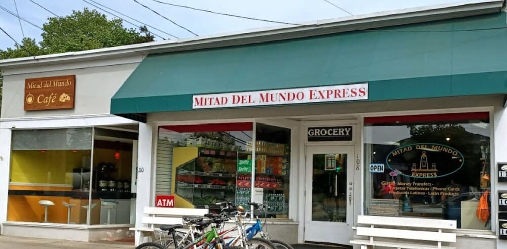 Glass Villa East Hampton - Image 82