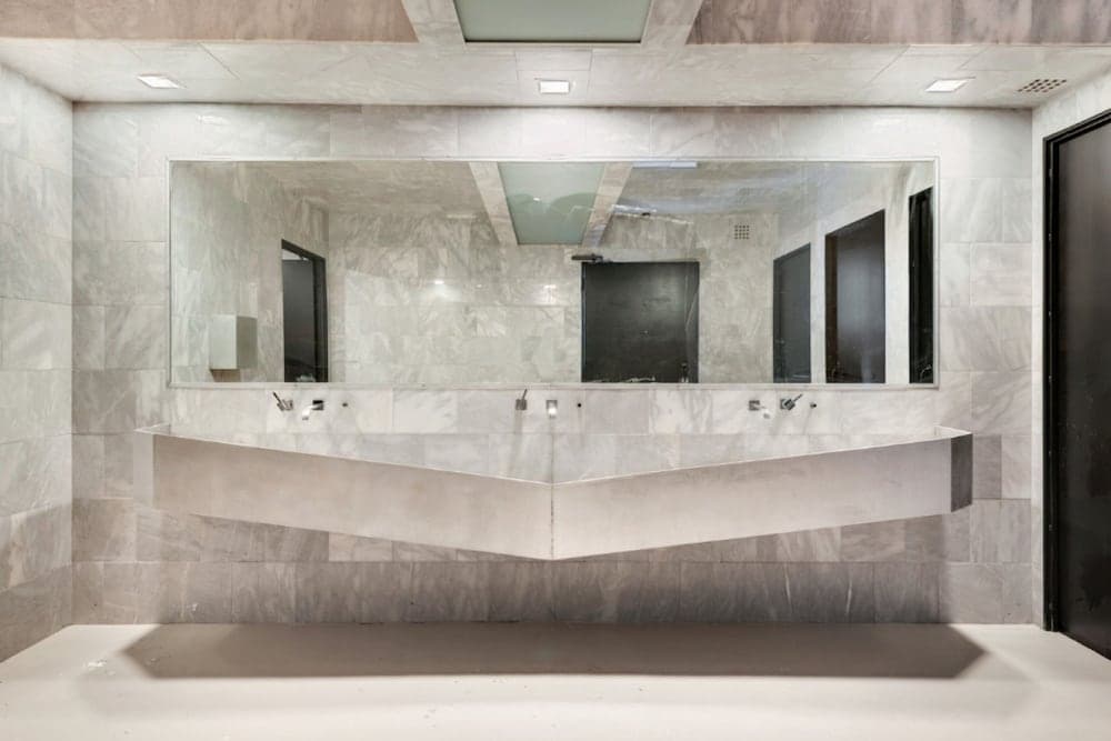 Glass Villa East Hampton - Image 41