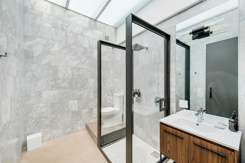 Glass Villa East Hampton - Image 44