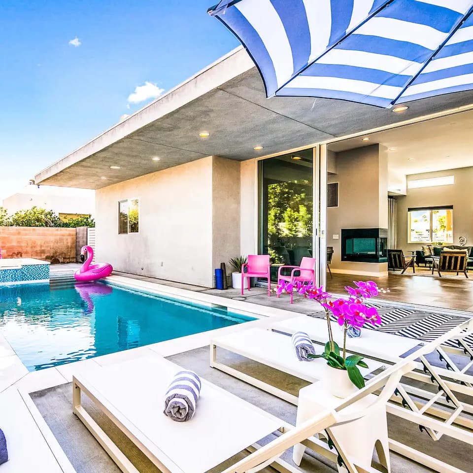 Opulent Haven - Image 1