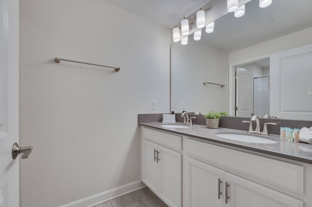 Champions Gate Townhome #31 - Image 25