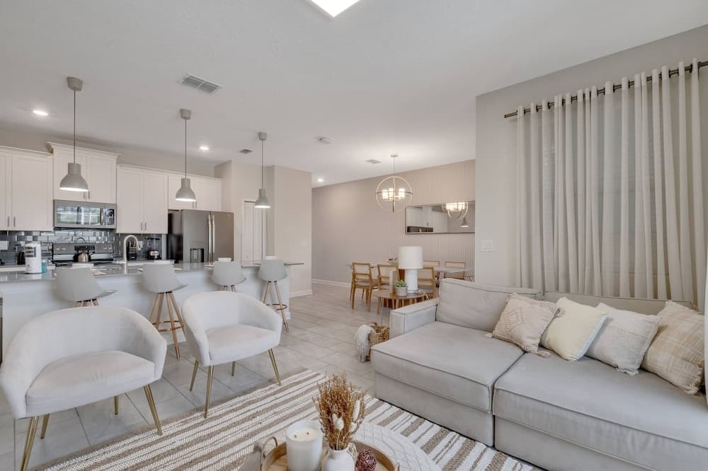 Champions Gate Townhome #31 - Image 35