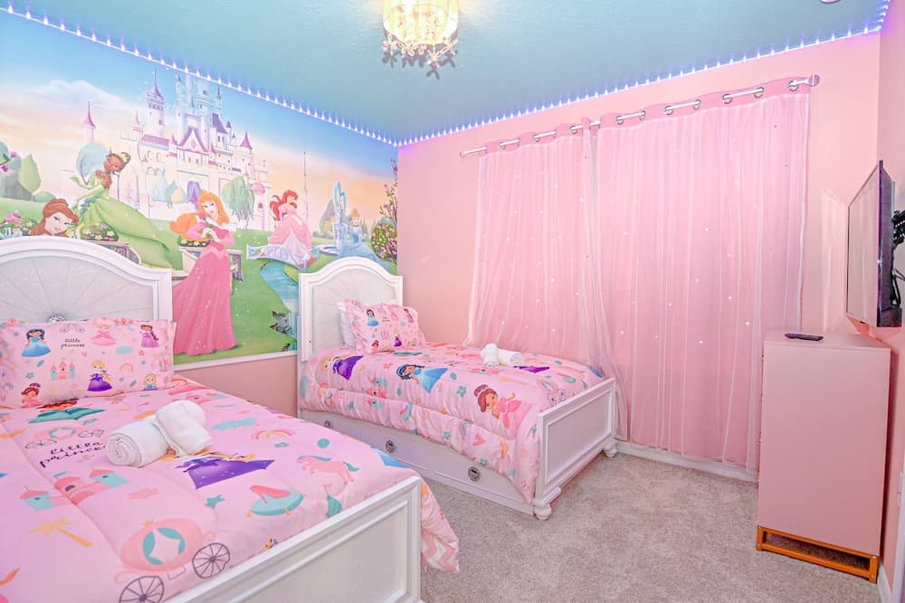 Blue Wave Getaway - Image 9