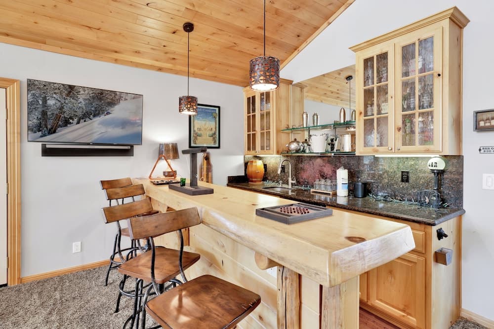 Gold Rush Lodge #2352 - Image 11