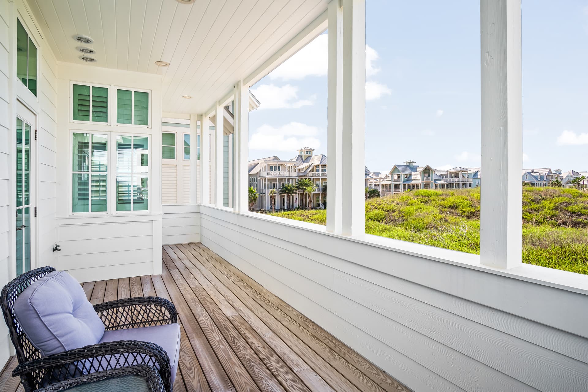 Golden Daze - Image 48