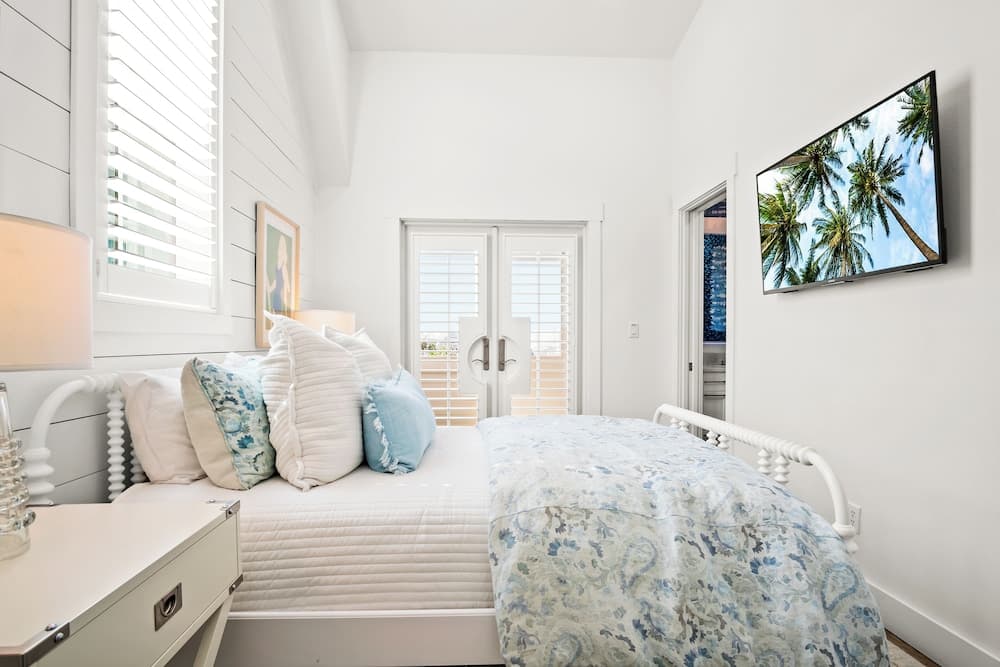 Golden Daze #239 - Image 14