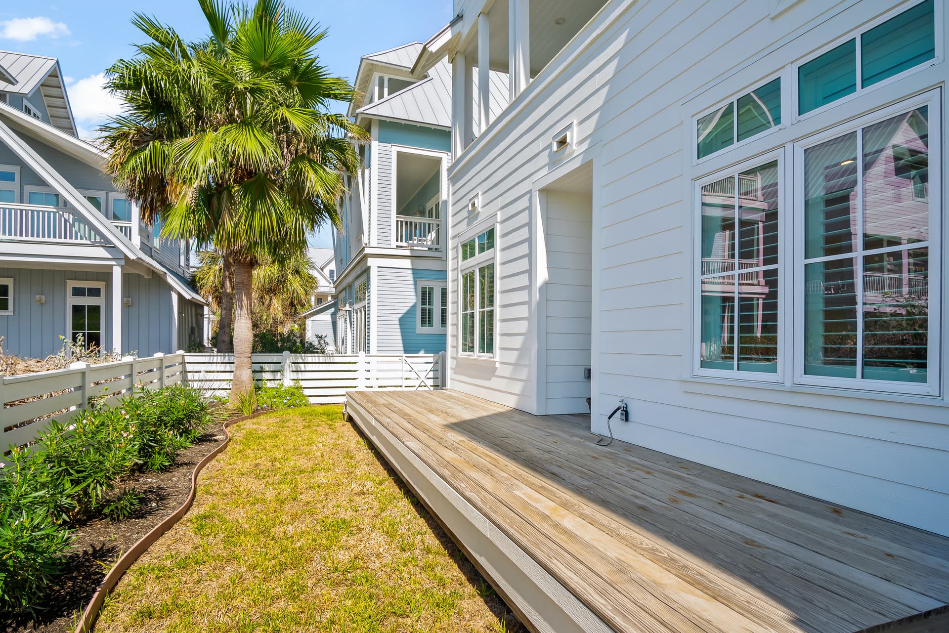 Golden Daze - Image 53