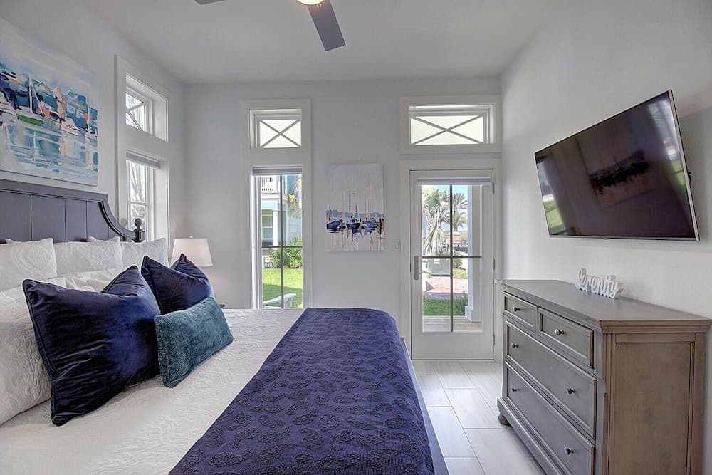 Good Times & Tan Lines #247 - Image 11