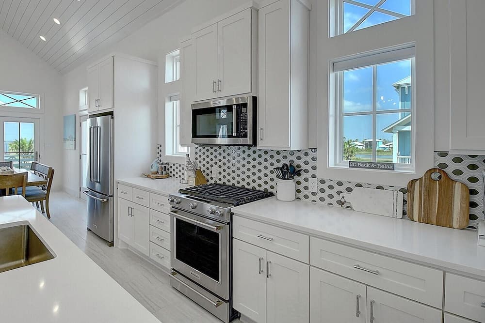 Good Times & Tan Lines #247 - Image 8