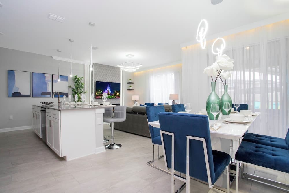 Storey Lake Townhome #4289 - Image 3