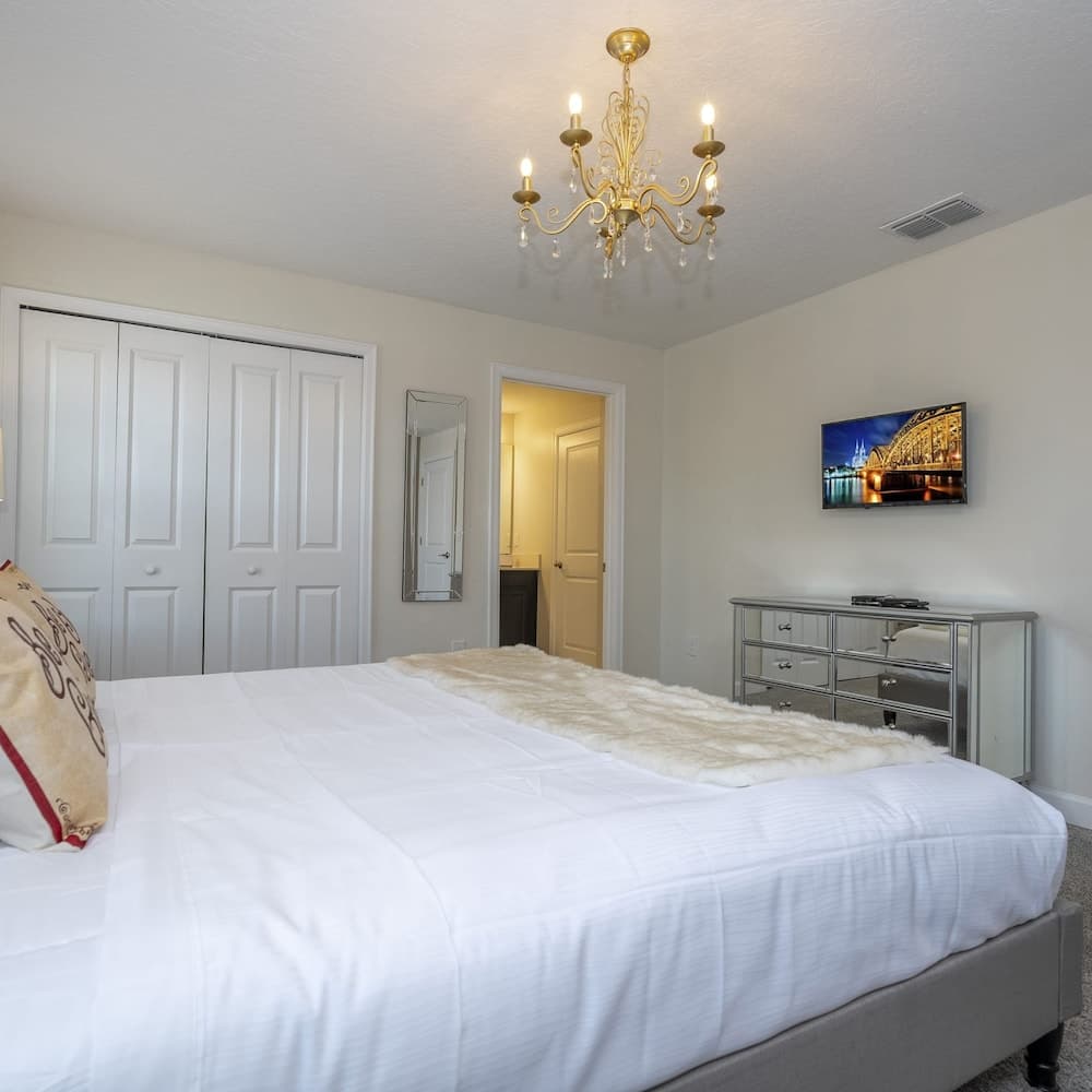 Storey Lake #4836 - Image 31