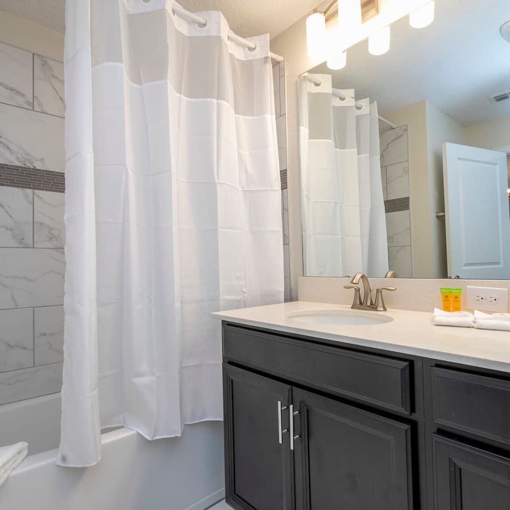 Storey Lake #4836 - Image 34