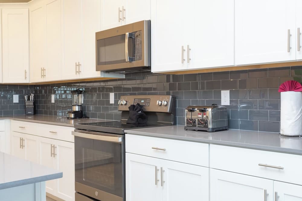 Crystal Waters Manor - Image 12