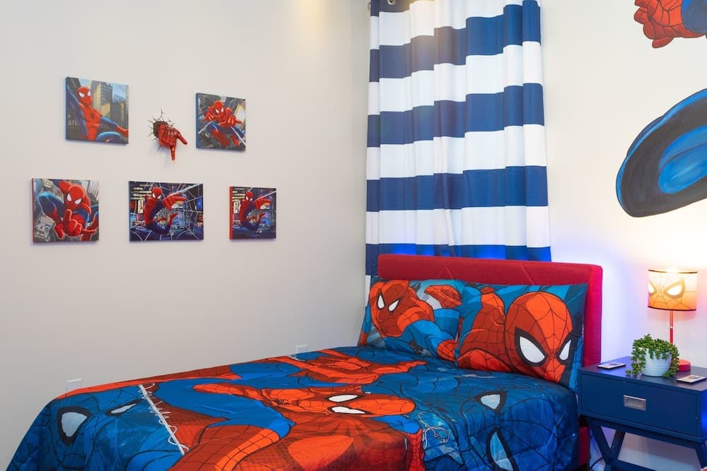 Crystal Waters Manor - Image 32