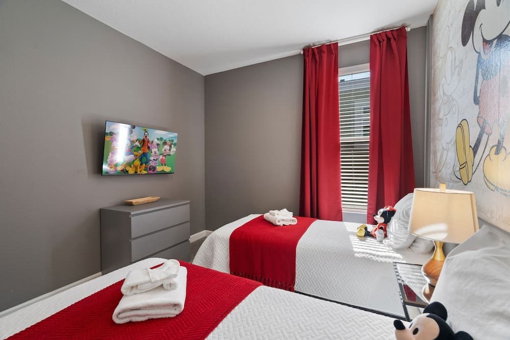 Sunset Splash - Image 30