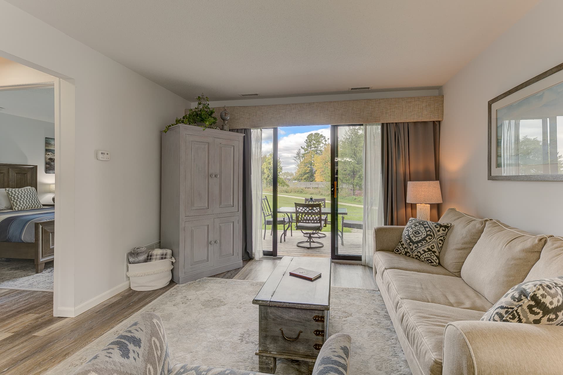 Shores Condo #5593 - Image 4