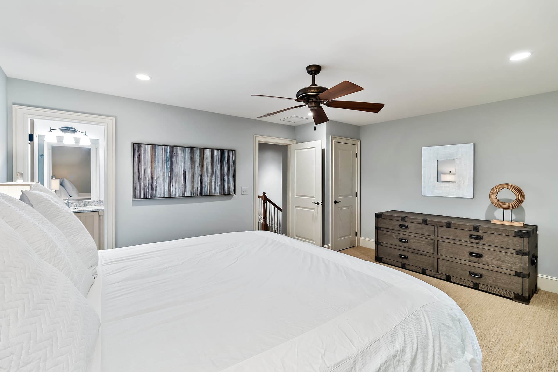 Goldenrod Chateau - Image 22