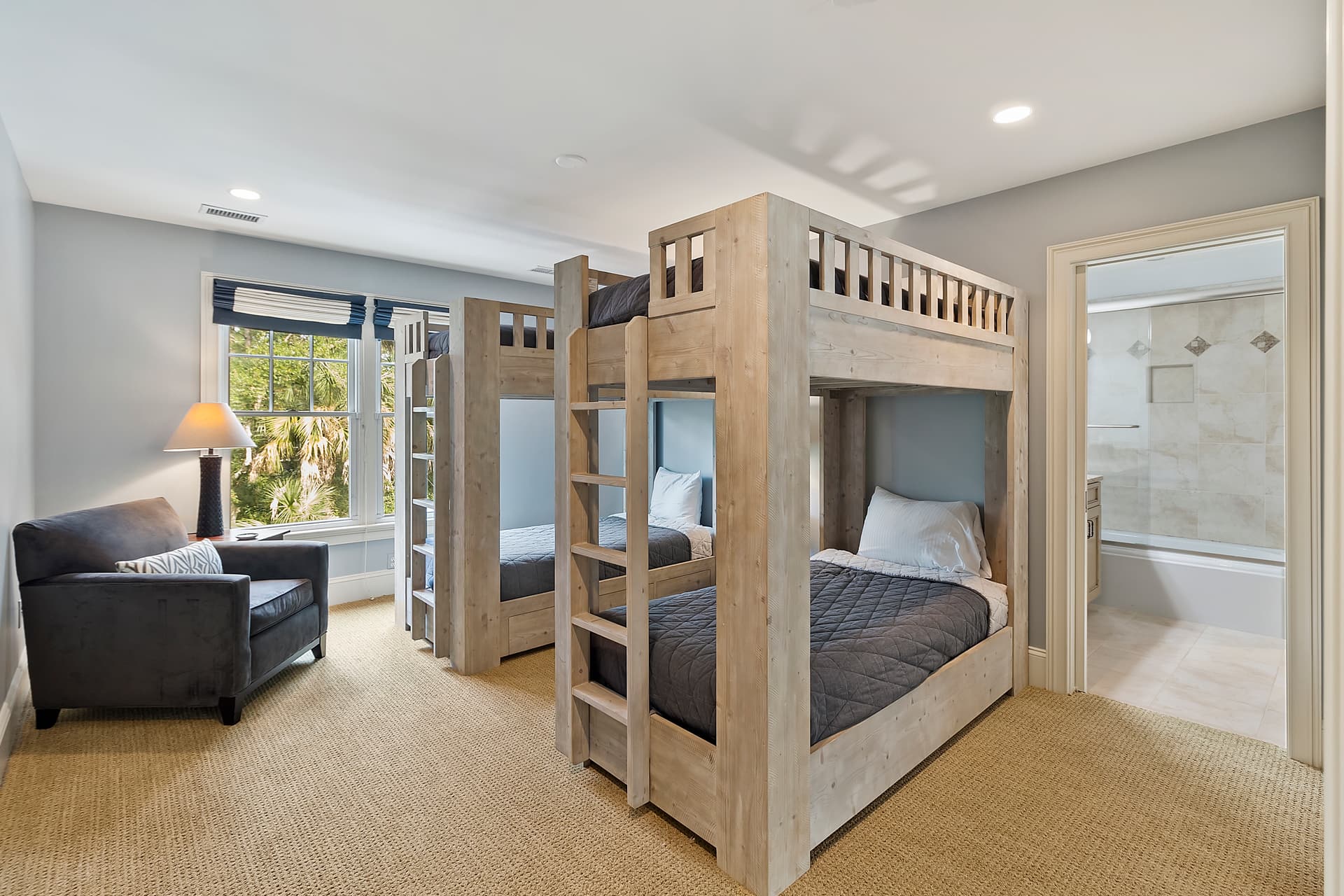 Goldenrod Chateau - Image 23