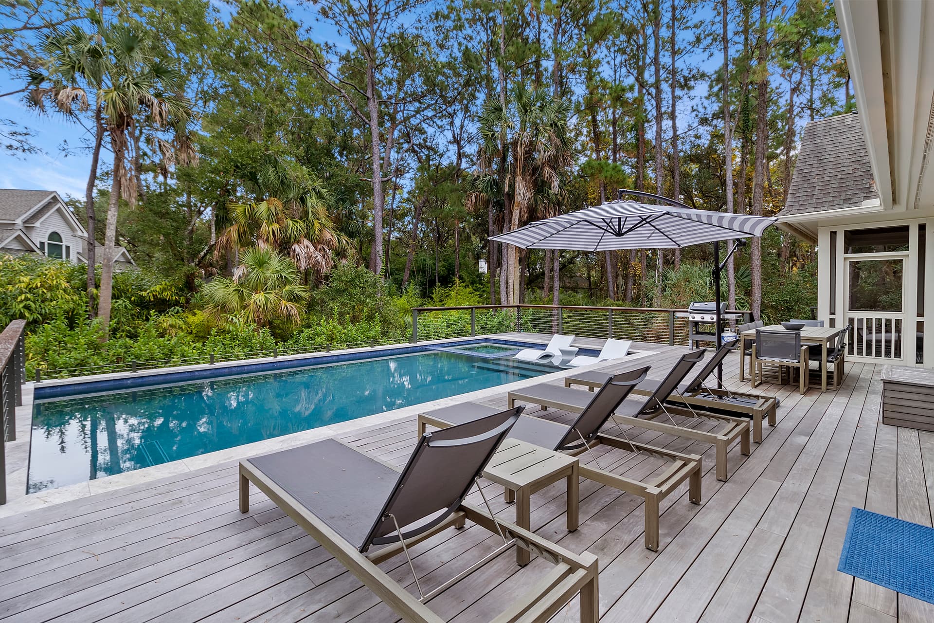 Goldenrod Chateau - Image 2