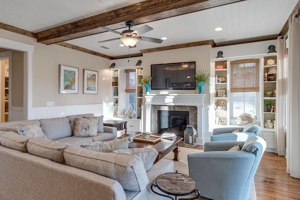 Gram's Beach Spot - Image 4