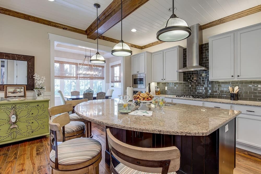 Gram's Beach Spot - Image 5