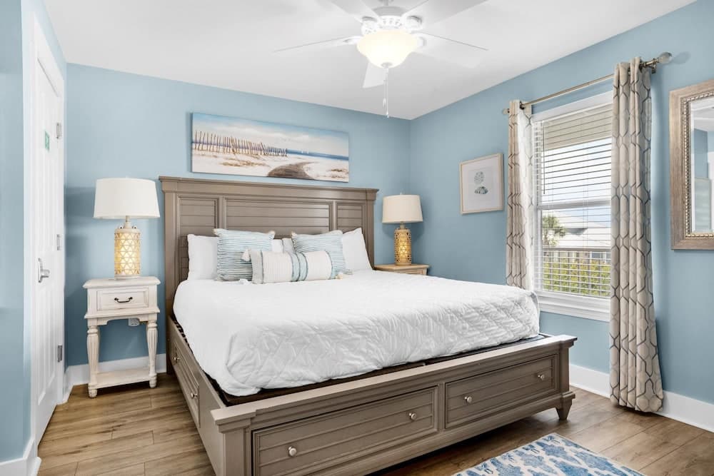 Grand Caribbean East #305 - Image 4