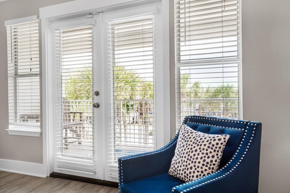 Grand Caribbean East #305 - Image 5