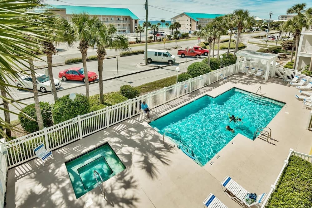 Grand Caribbean East #305 - Image 20