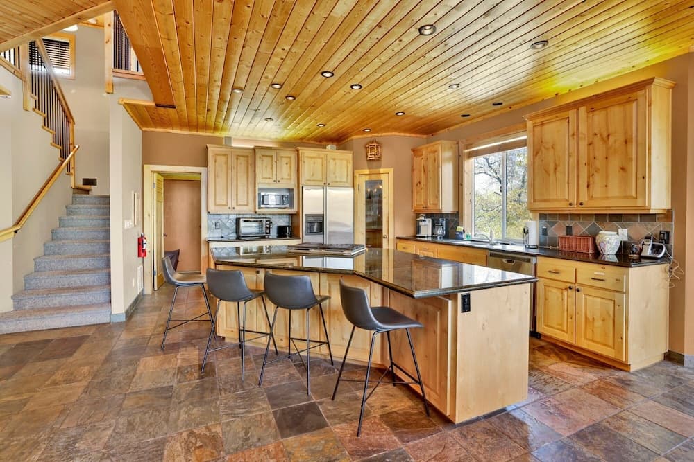 Grand Forest Lodge #1884 - Image 5