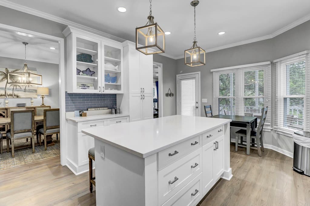 Grand Pavilion #71 - Image 7