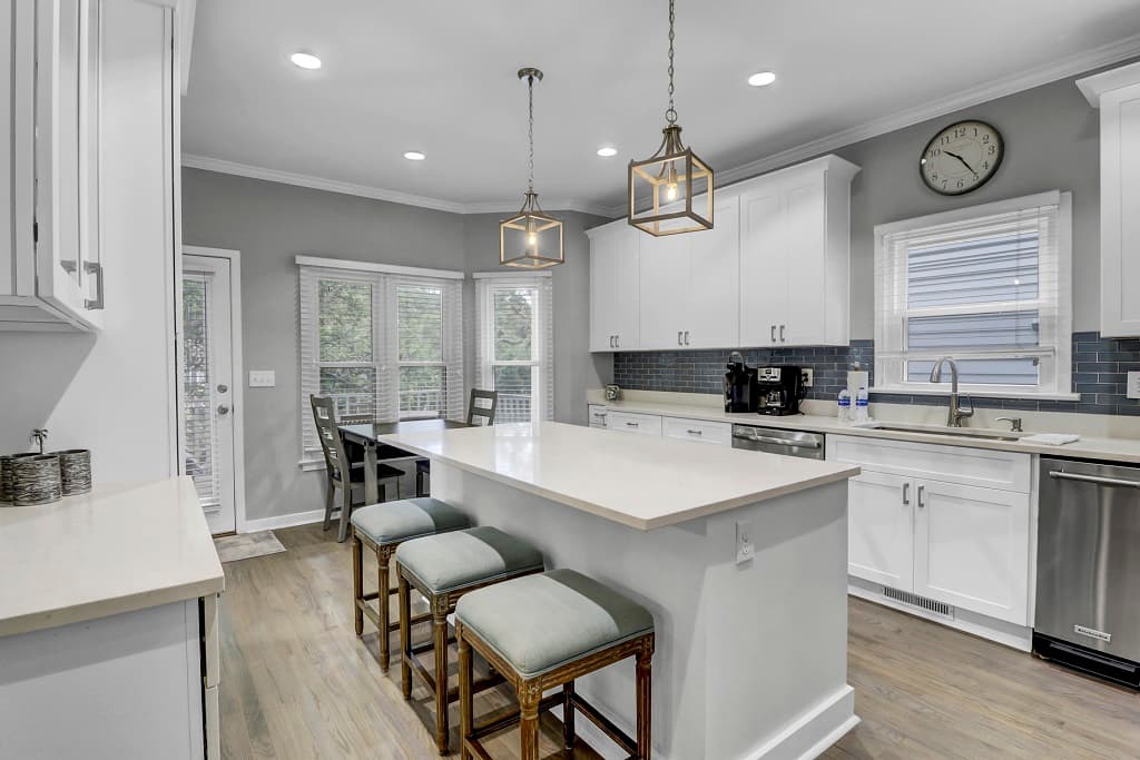 Grand Pavilion #71 - Image 5