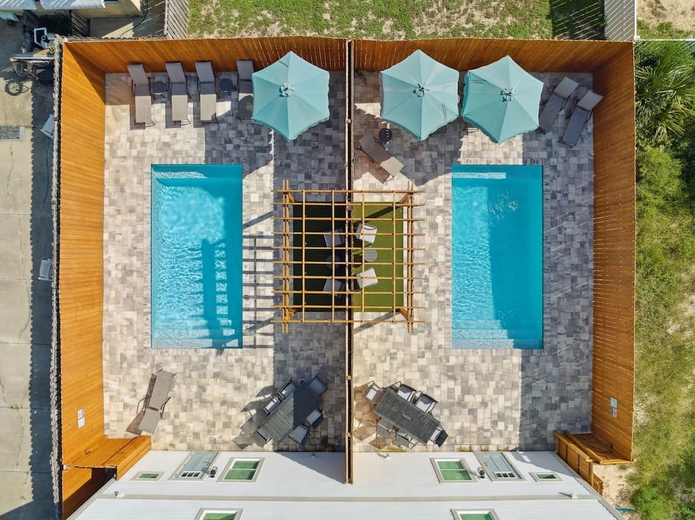 First Ave Grand Retreat I - Image 31